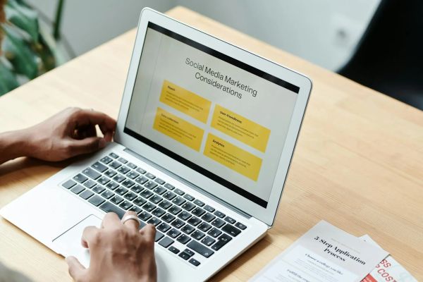 Revolutionizing customer support: how uk tech startups can harness ai for enhanced service